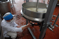 unla botella lactosuero deshecho lacteo